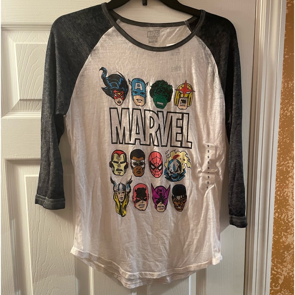 Marvel comics 3/4 sleeve t-shirt